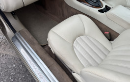 Jaguar XK 