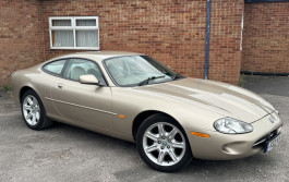 Jaguar XK 