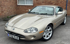 Jaguar XK 